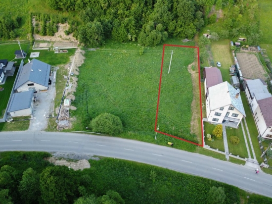 Predaj, pozemok pre rodinný dom   1373 m2 Dlhá nad Oravou, rovinatý - ZNÍŽENÁ CENA - EXKLUZÍVNE HALO REALITY