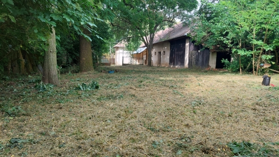 Predaj, pozemok pre rodinný dom 1921 m2 Pozba