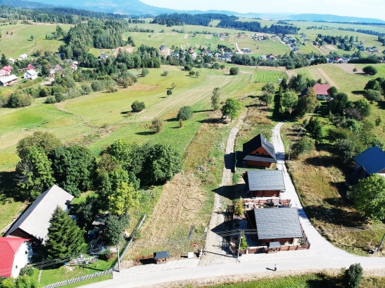 Predaj, pozemok pre rodinný dom   350 m2 Oravské Veselé, vhodný na výstavbu zrubového rodinného domu - EXKLUZÍVNE HALO REALITY