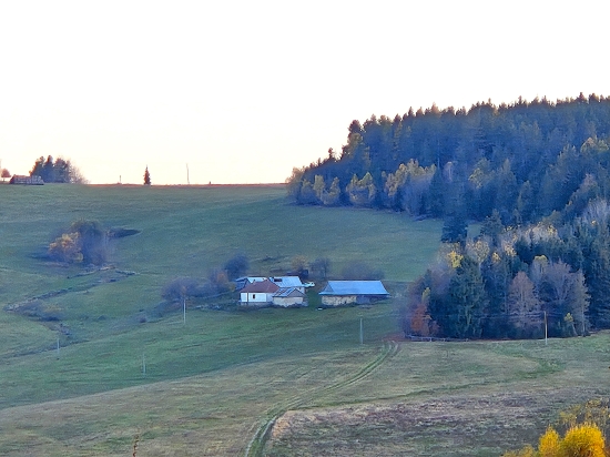 Predaj, rodinný dom Látky, Čechánky - EXKLUZÍVNE HALO REALITY