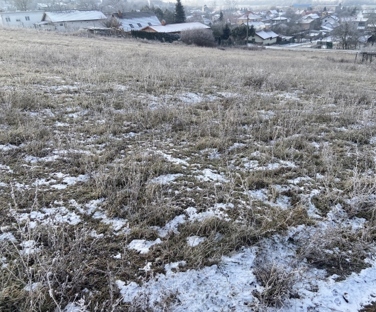 Predaj, pozemok pre rodinný dom   720 m2 Kráľovce, 10 km od Košíc