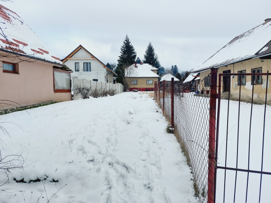 Predaj, pozemok pre rodinný dom   724 m2 Veličná